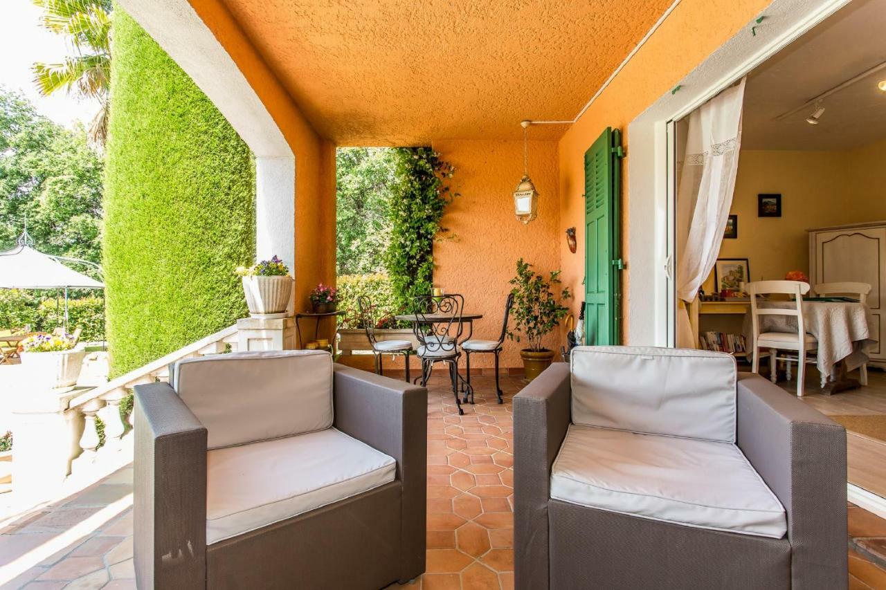 Mas Du Roc Bed & Breakfast Grasse Exterior photo