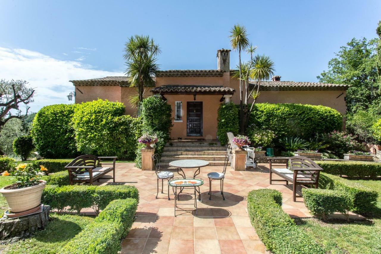 Mas Du Roc Bed & Breakfast Grasse Exterior photo